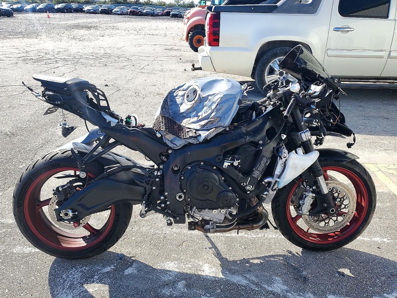 2023 SUZUKI GSXR600 | JS1GN7FA7P7100231 | UPCARS