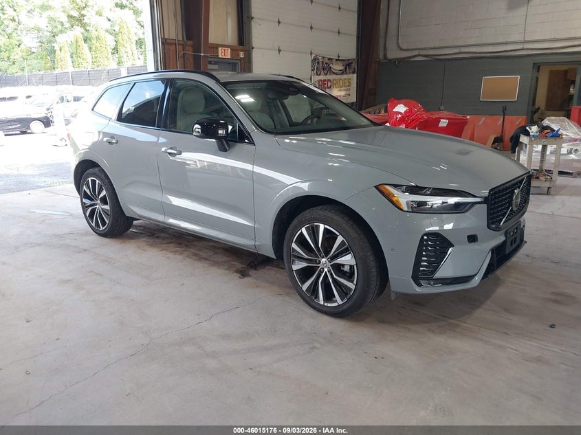 2025 VOLVO XC60 B5 PLUS | YV4M12RC9S1025027 | UPCARS