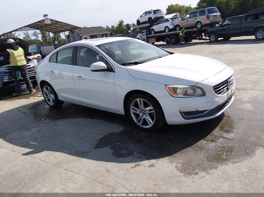 2015 VOLVO S60 T5 DRIVE-E PREMIER | YV126MFB5F2301328 | UPCARS