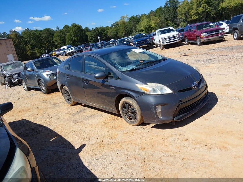 2015 TOYOTA PRIUS TWO | JTDKN3DU3F0472985 | UPCARS