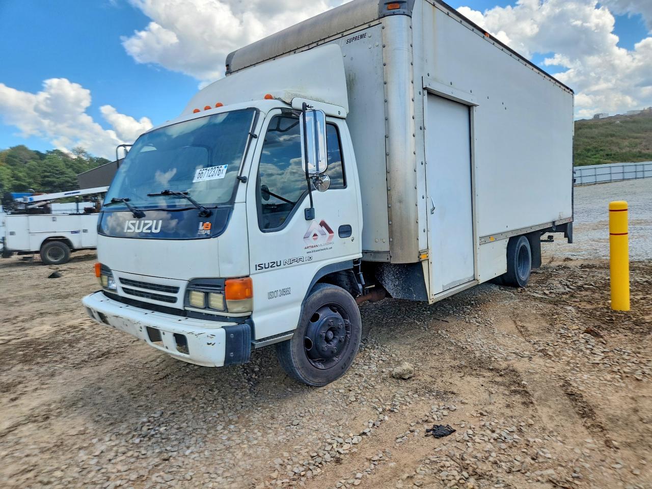 2003 ISUZU NPR BOX TRUCK | 4KLC4B1U93J803919 | UPCARS