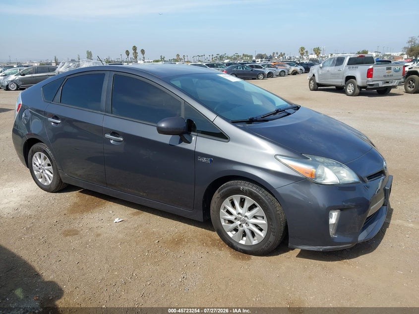 2014 TOYOTA PRIUS PLUG-IN | JTDKN3DP0E3053743 | UPCARS