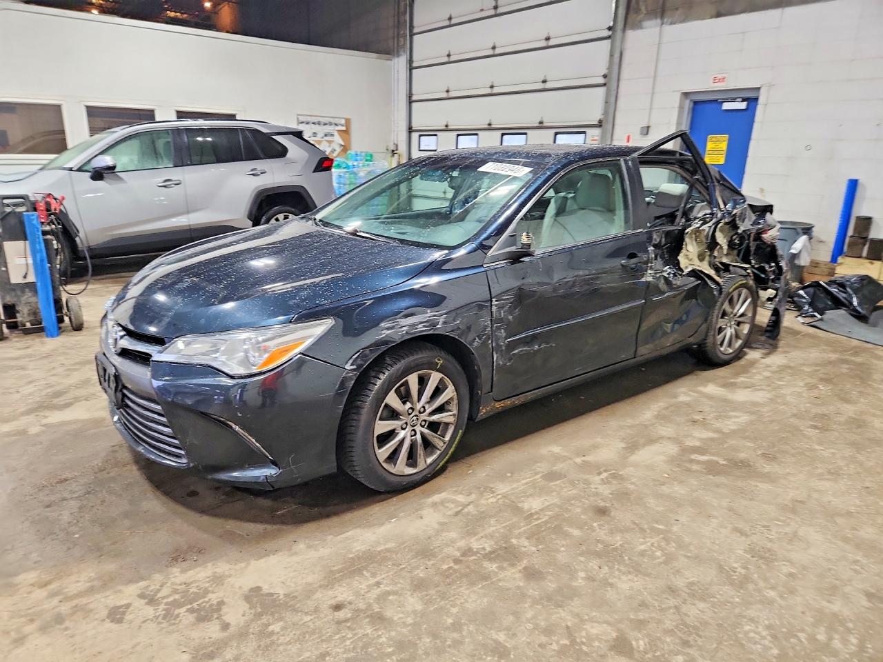 2016 TOYOTA CAMRY XLE | 4T1BF1FKXGU508464 | UPCARS