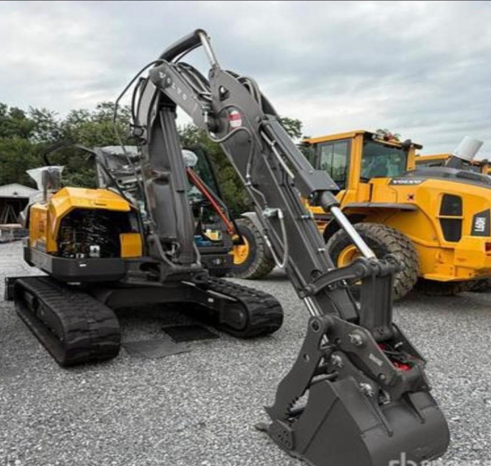 2026 VOLVO EC65F EC650 MINI EXCAVATOR | VCE0C1ZFV00410579 | UPCARS