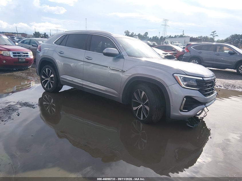 2024 VOLKSWAGEN ATLAS CROSS SPORT 2.0T SEL PREMIUM R-LINE | 1V2FE2CA7RC212786 | UPCARS