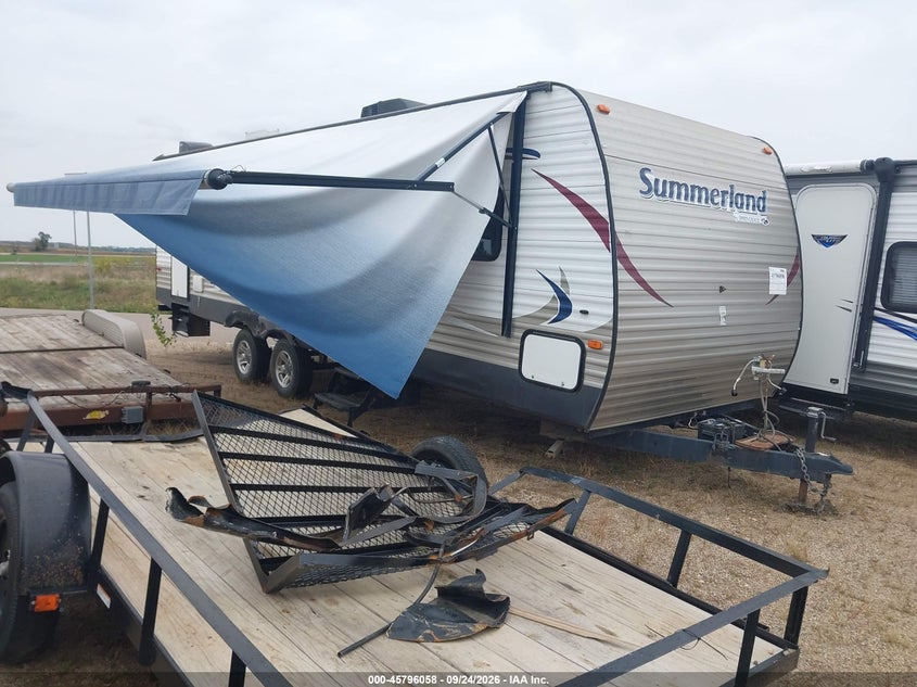 2014 KEYSTONE SUMMERLAND SM2820 | 4YDT28227E3150307 | UPCARS