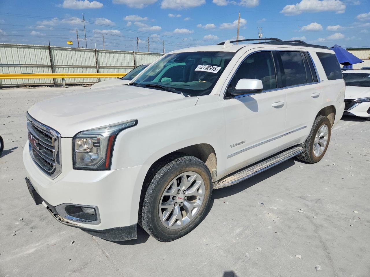 2017 GMC YUKON SLT | 1GKS1BKC7HR356465 | UPCARS