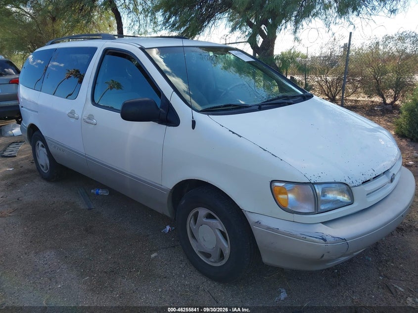 2000 TOYOTA SIENNA XLE | 4T3ZF13C9YU190650 | UPCARS