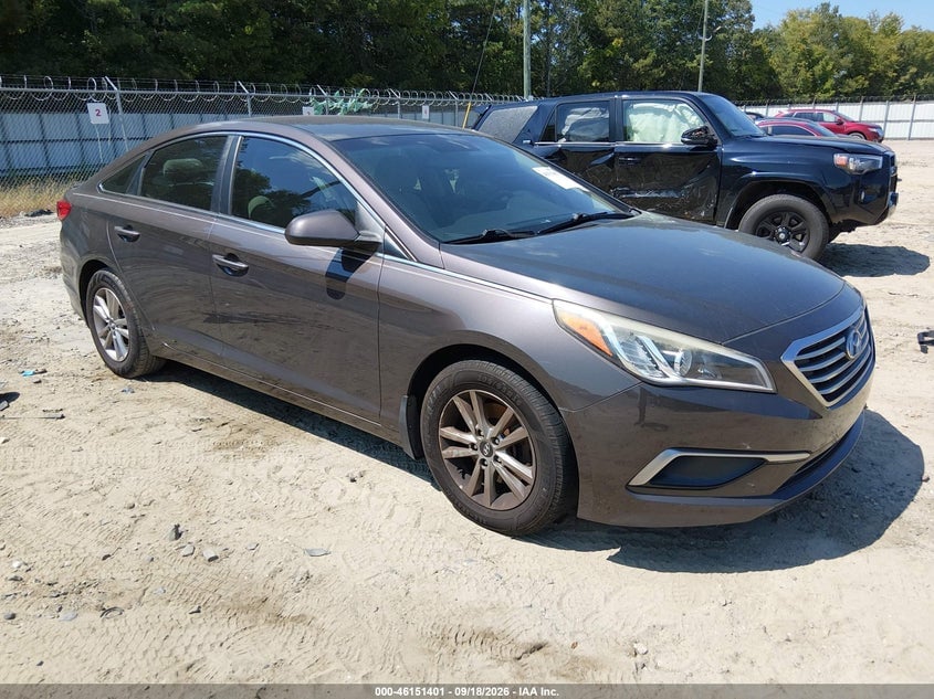 2016 HYUNDAI SONATA SE | 5NPE24AF9GH290245 | UPCARS