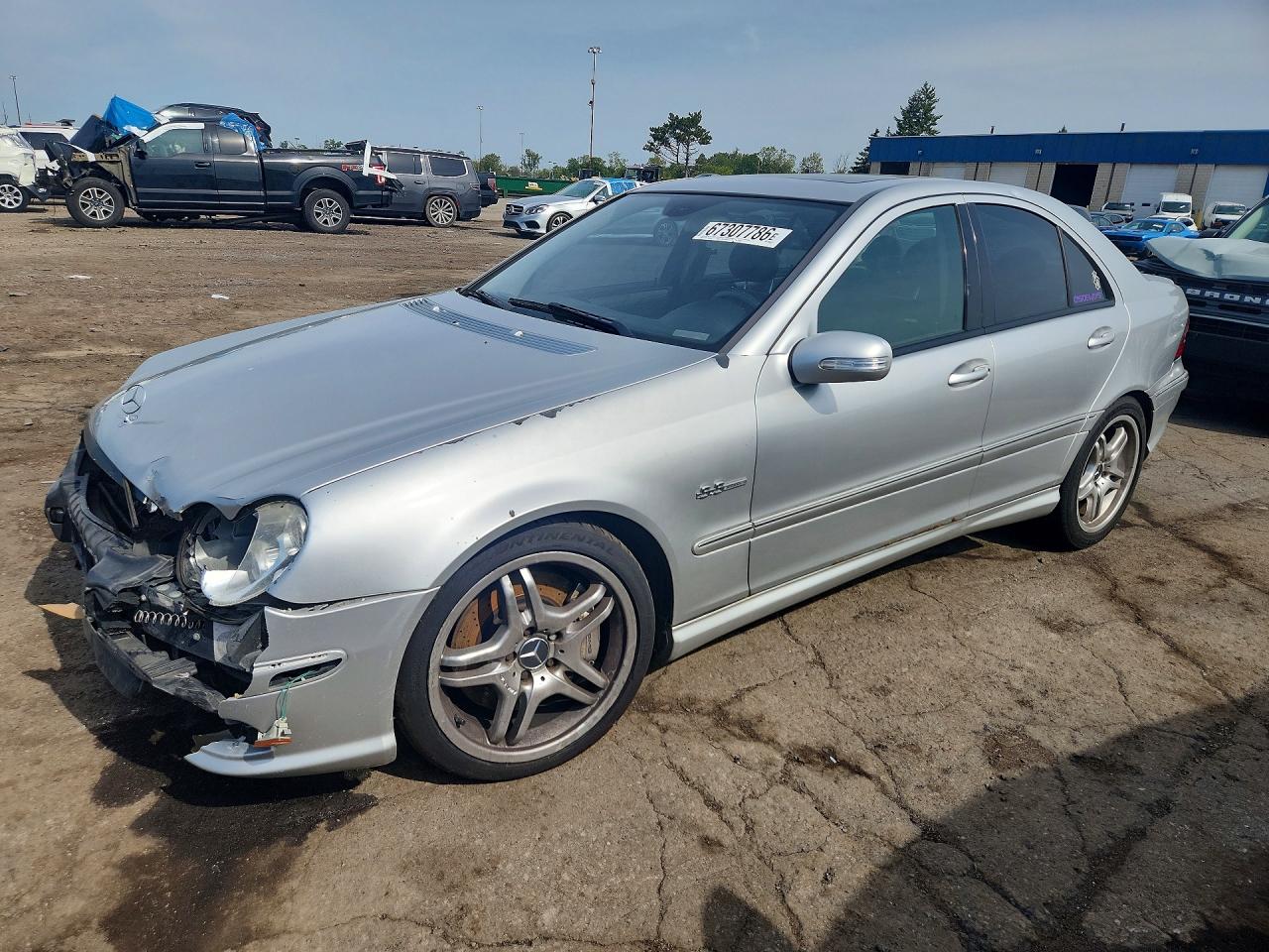 2005 MERCEDES-BENZ C-CLASS 55 AMG | WDBRF76J35F569202 | UPCARS
