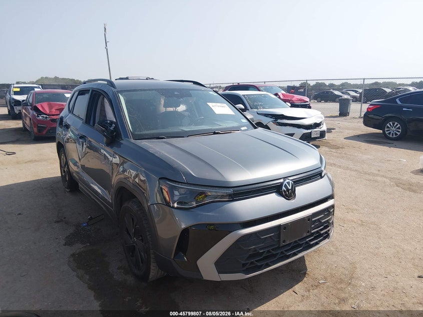 2025 VOLKSWAGEN TAOS 1.5T S | 3VV5C7B27SM014547 | UPCARS