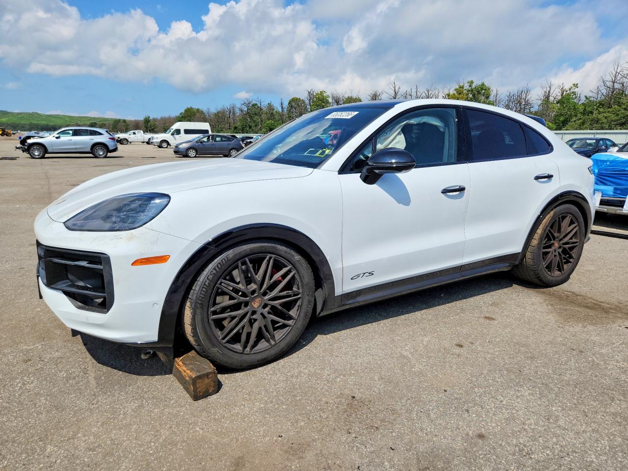 2025 PORSCHE CAYENNE GTS COUPE | WP1BG2AYXSDA44358 | UPCARS