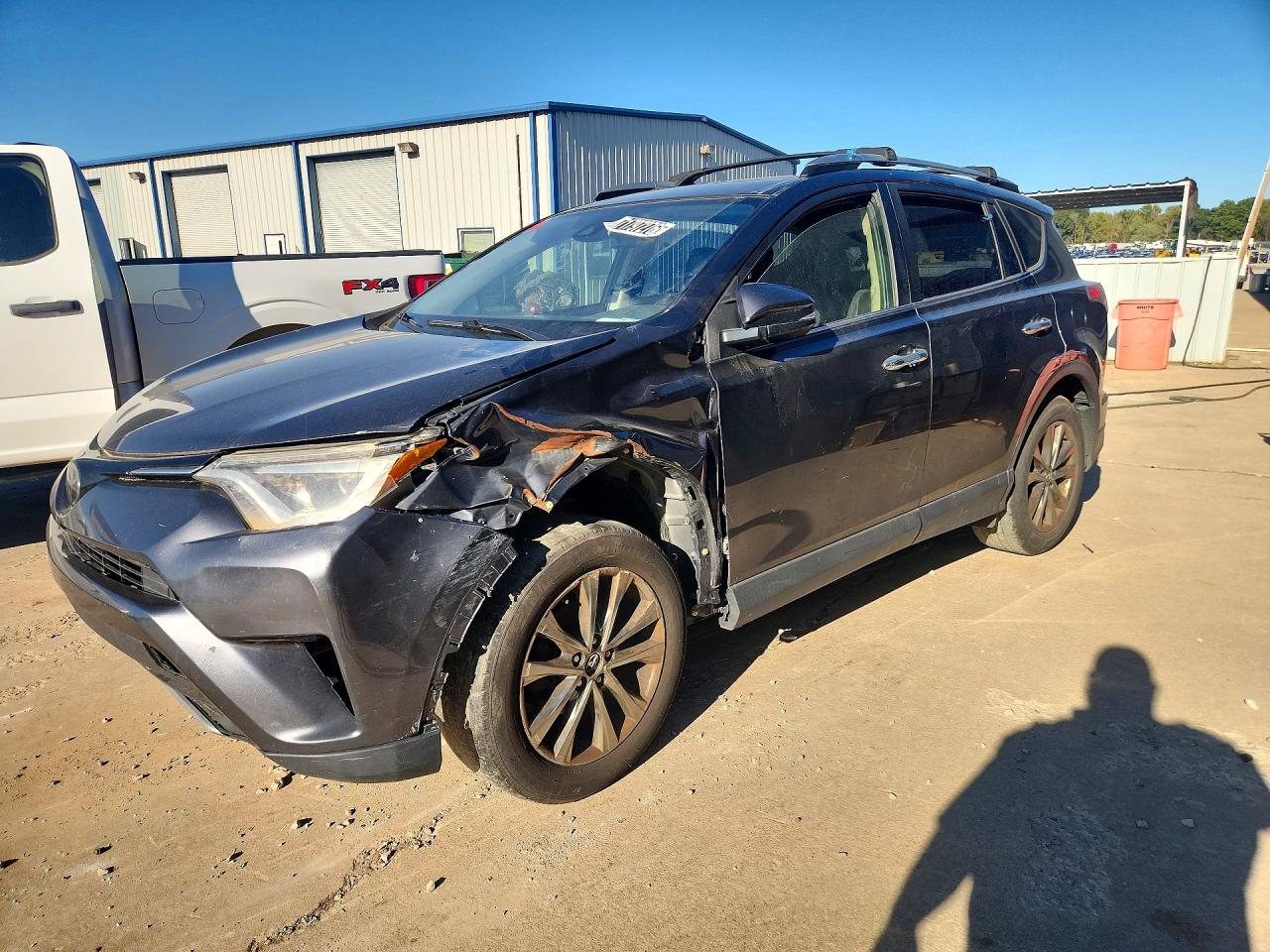 2018 TOYOTA RAV4 LIMITED | JTMYFREVXJD122112 | UPCARS