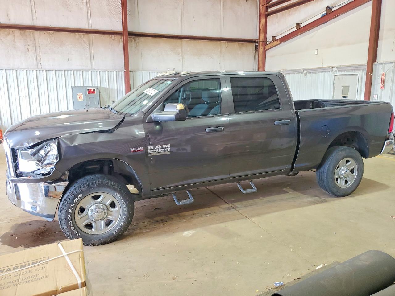 2018 RAM 2500 ST | 3C6UR5CJ0JG300957 | UPCARS