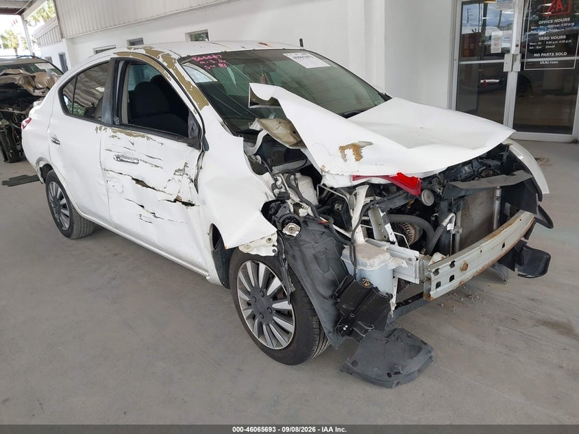2017 NISSAN VERSA 1.6 SV | 3N1CN7AP6HL877760 | UPCARS