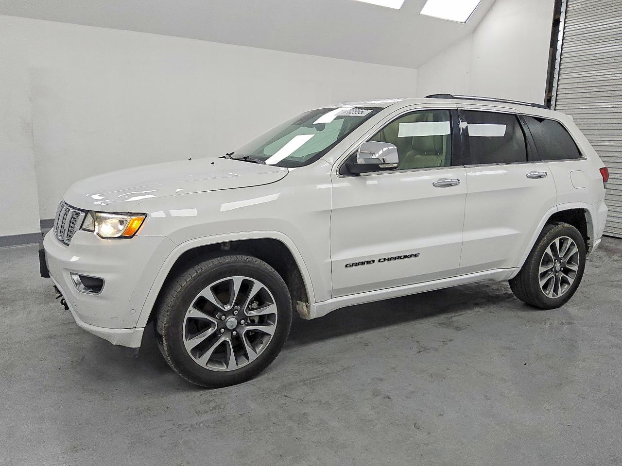 2017 JEEP CHEROKEE OVERLAND | 1C4RJFCG6HC632995 | UPCARS