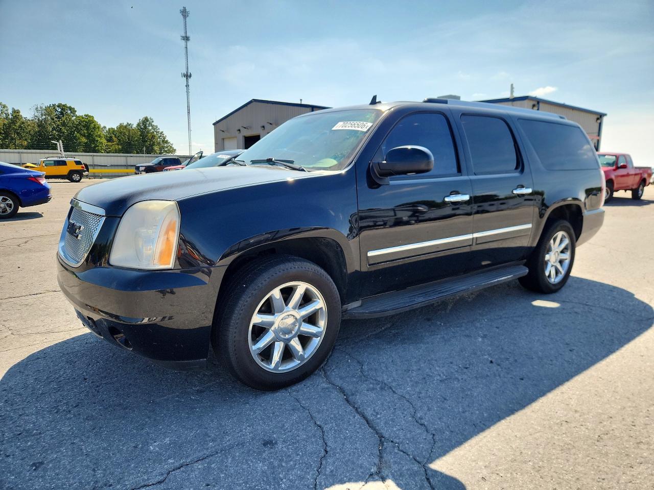 2011 GMC YUKON DENALI | 1GKS2MEF6BR241054 | UPCARS