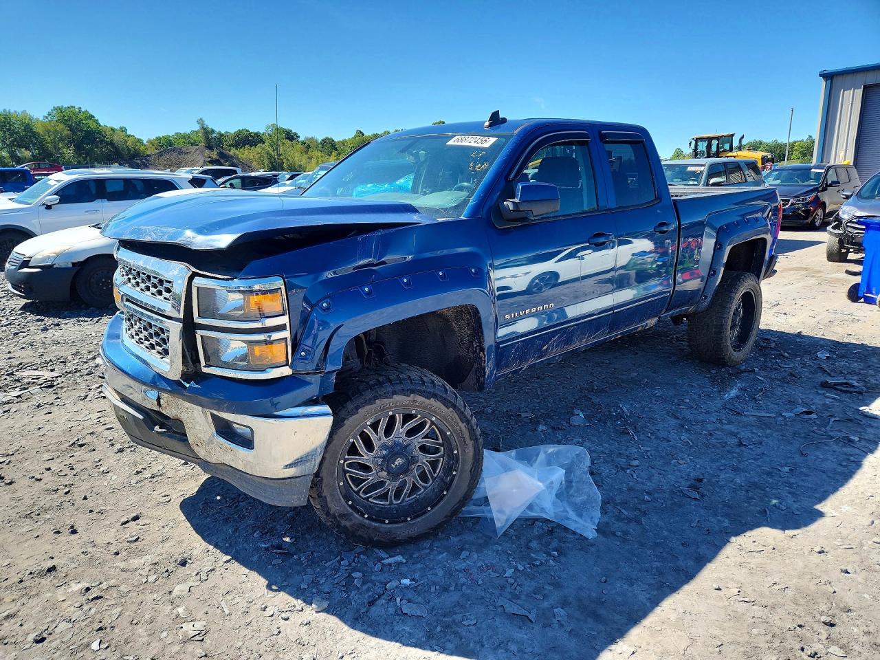 2015 CHEVROLET SILVERADO K1500 LT | 1GCVKREC0FZ349641 | UPCARS