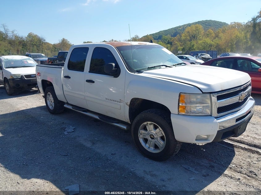 2011 CHEVROLET SILVERADO 1500 LT | 3GCPKSE33BG388315 | UPCARS