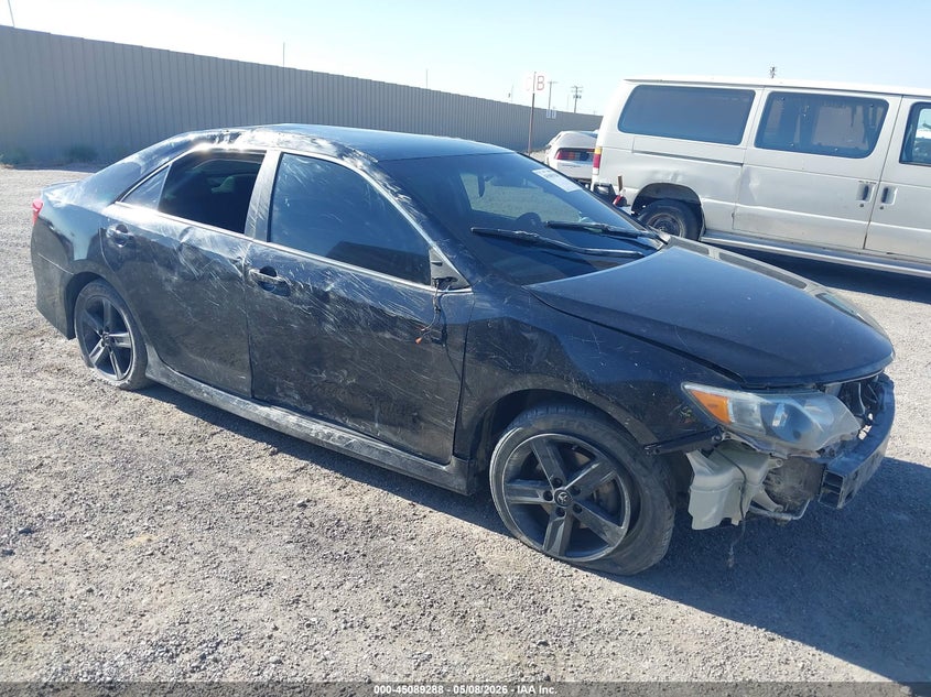 2014 TOYOTA CAMRY SE | 4T1BF1FK2EU413278 | UPCARS