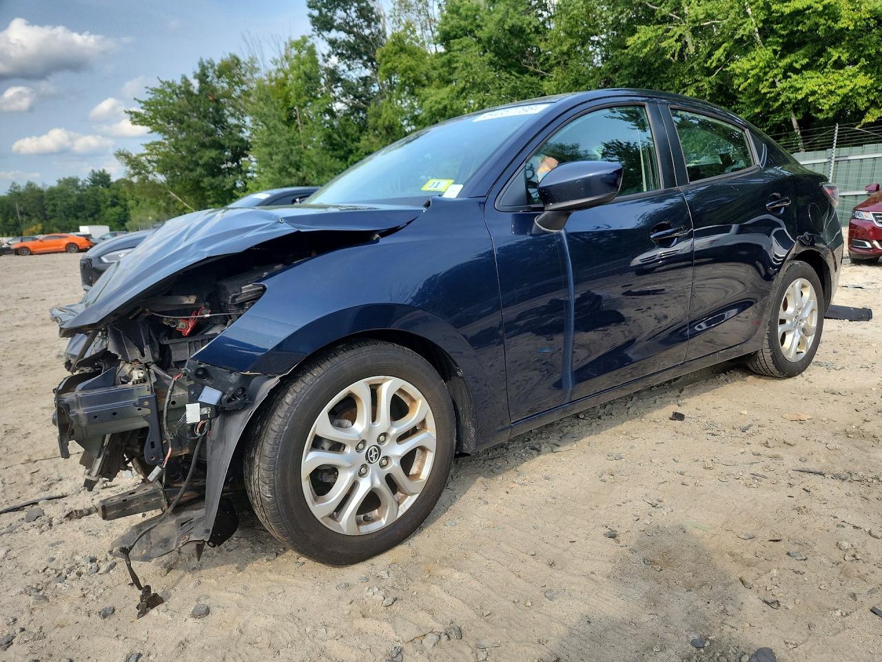 2016 SCION IA BASE | 3MYDLBZV1GY118658 | UPCARS