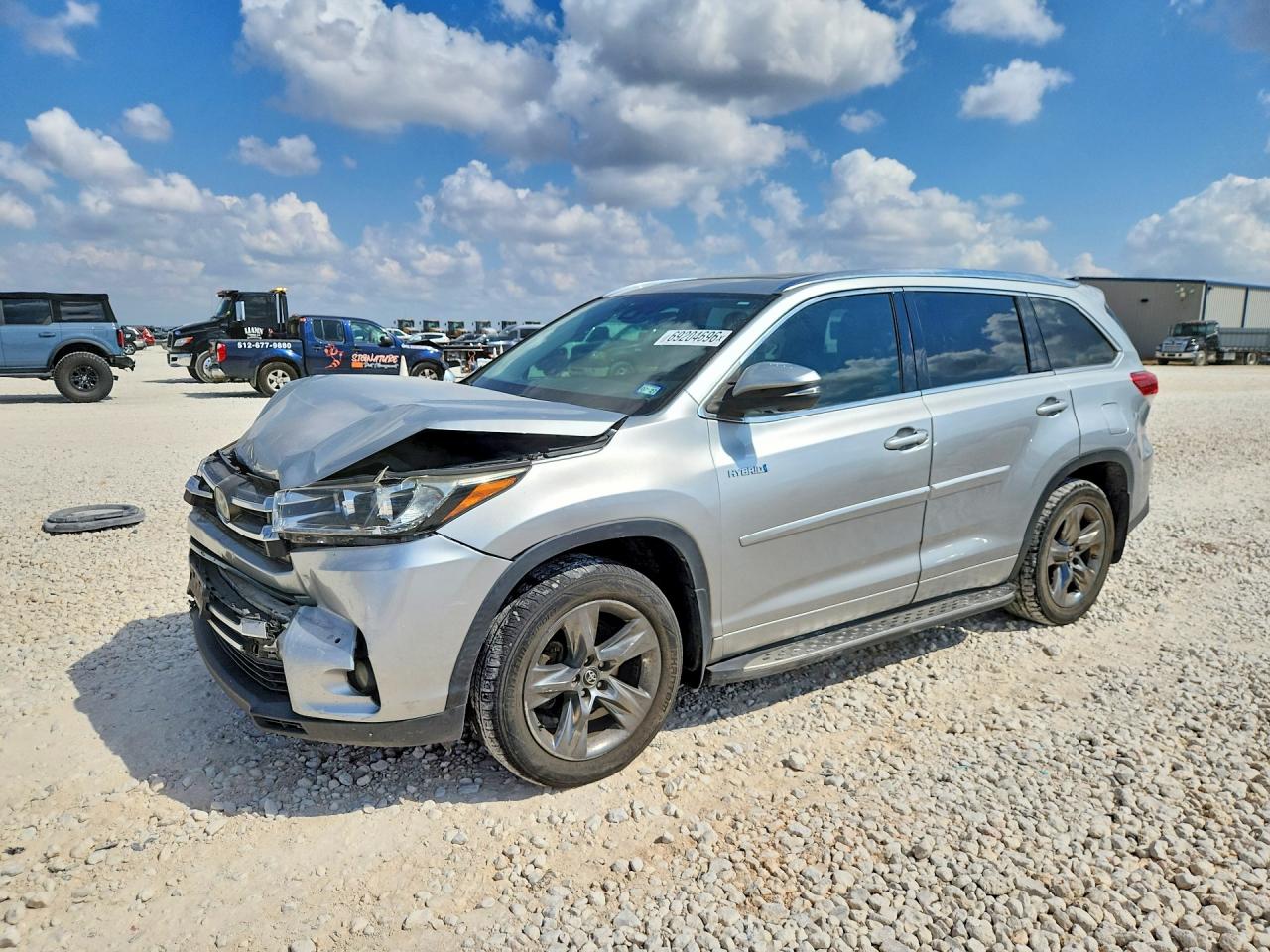 2017 TOYOTA HIGHLANDER LIMITED PLATINUM | 5TDDGRFH1HS029823 | UPCARS