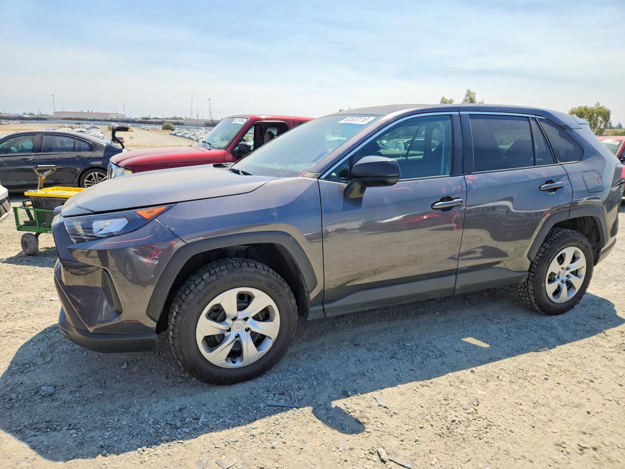 2022 TOYOTA RAV4 LE | 2T3F1RFV8NW297309 | UPCARS