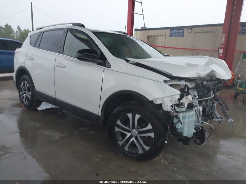 2017 TOYOTA RAV4 LE | JTMZFREV1HJ109958 | UPCARS