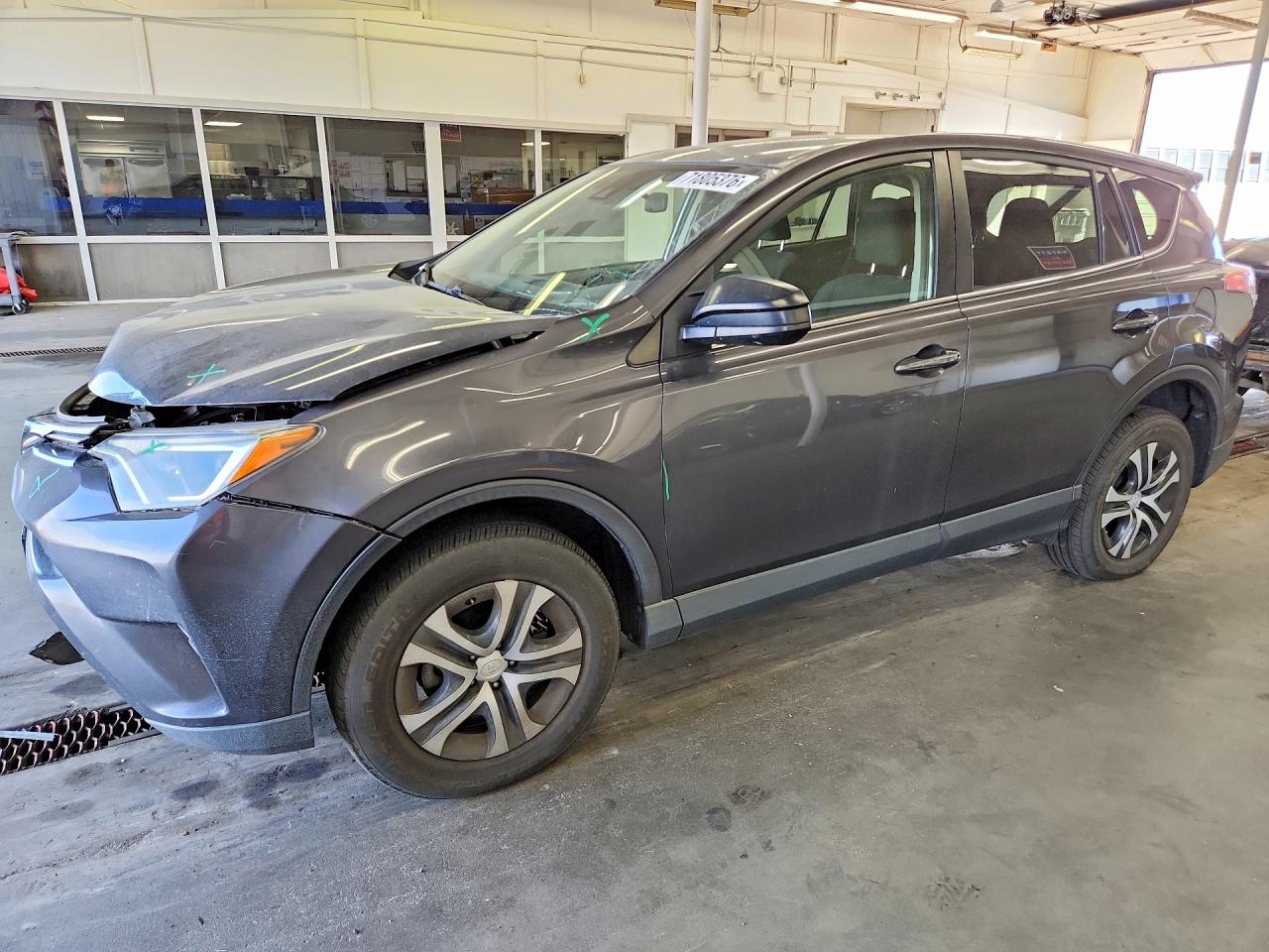 2018 TOYOTA RAV4 LE | JTMZFREV1JJ188943 | UPCARS