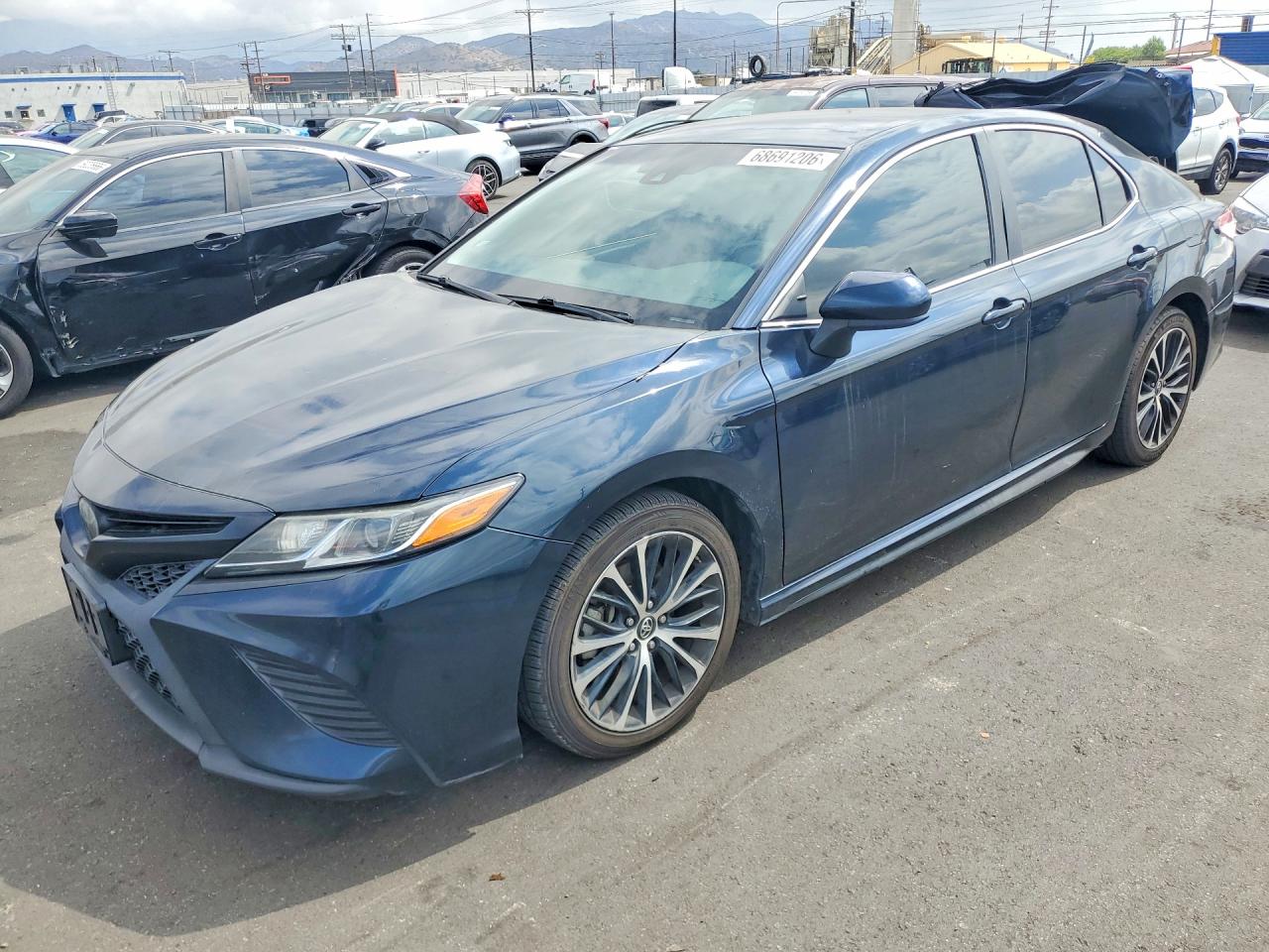 2018 TOYOTA CAMRY SE | 4T1B11HK7JU618827 | UPCARS