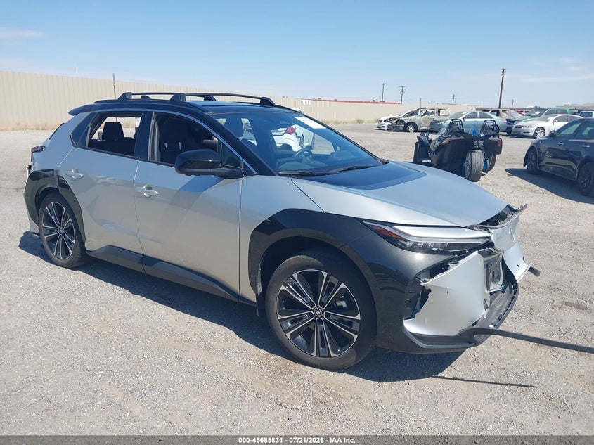 2025 TOYOTA BZ4X LIMITED | JTMAAAAAXSA065871 | UPCARS