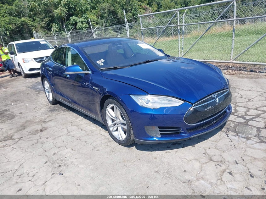 2015 TESLA MODEL S 70D/85D/P85D | 5YJSA1S27FF088209 | UPCARS
