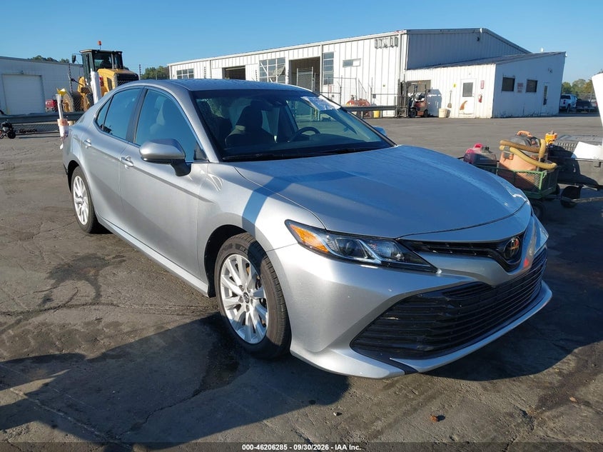 2020 TOYOTA CAMRY LE | 4T1C11AKXLU897921 | UPCARS