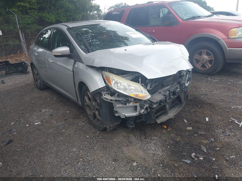 2014 FORD FOCU SE | 1FADP3F24EL397621 | UPCARS