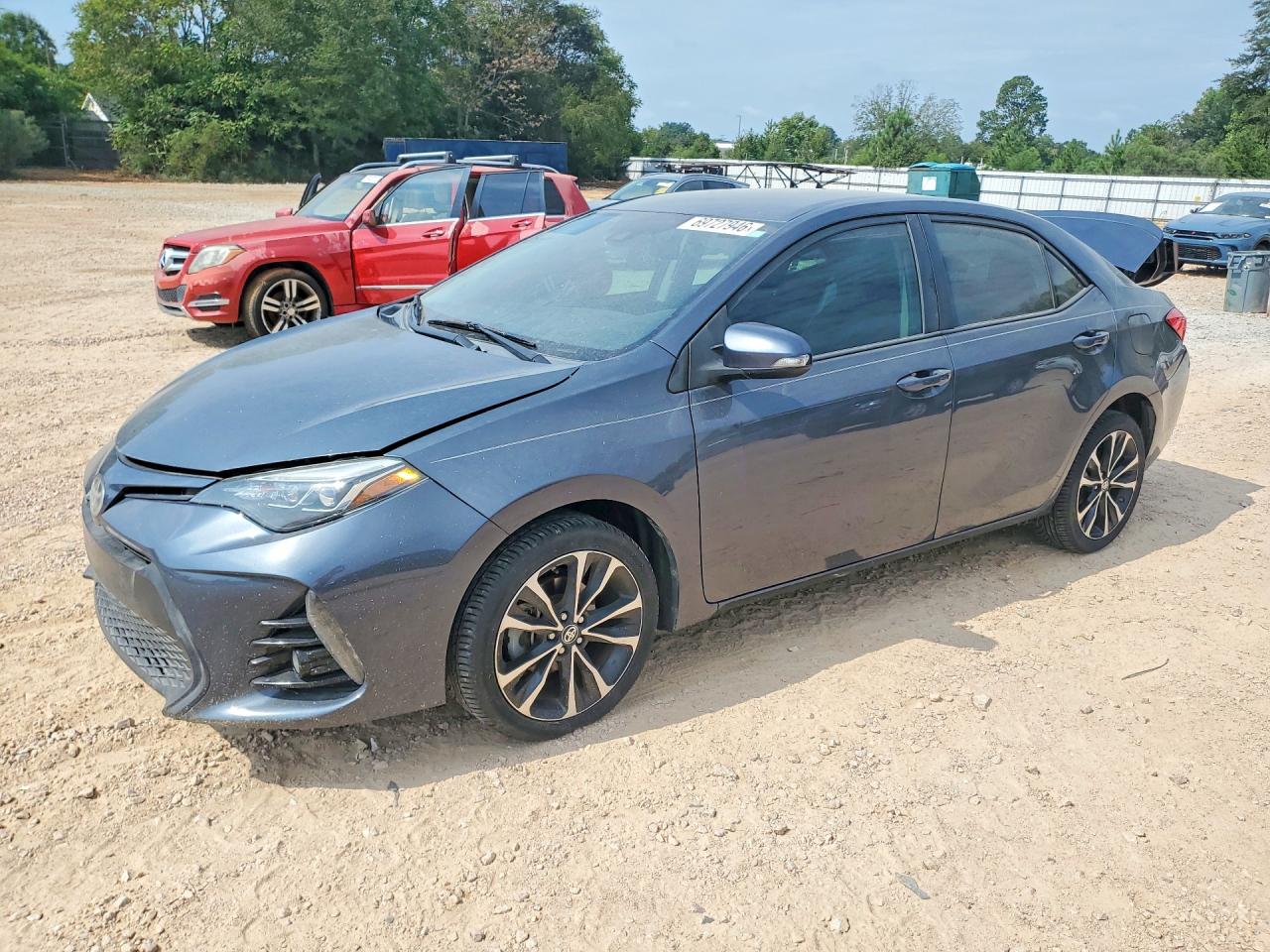 2018 TOYOTA COROLLA SE | 5YFBURHE2JP852021 | UPCARS