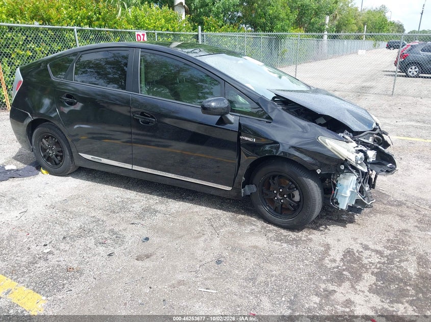 2014 TOYOTA PRIUS THREE | JTDKN3DU6E0384298 | UPCARS