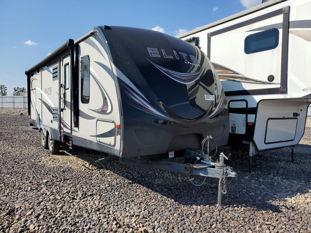 2017 KEYSTONE PASSPORT ELITE  CAMPER | 4YDT27R28HT414851 | UPCARS