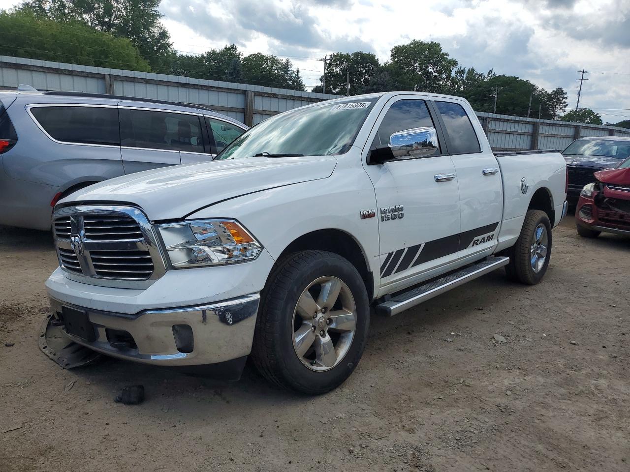 2017 RAM 1500 SLT | 1C6RR7GTXHS501782 | UPCARS