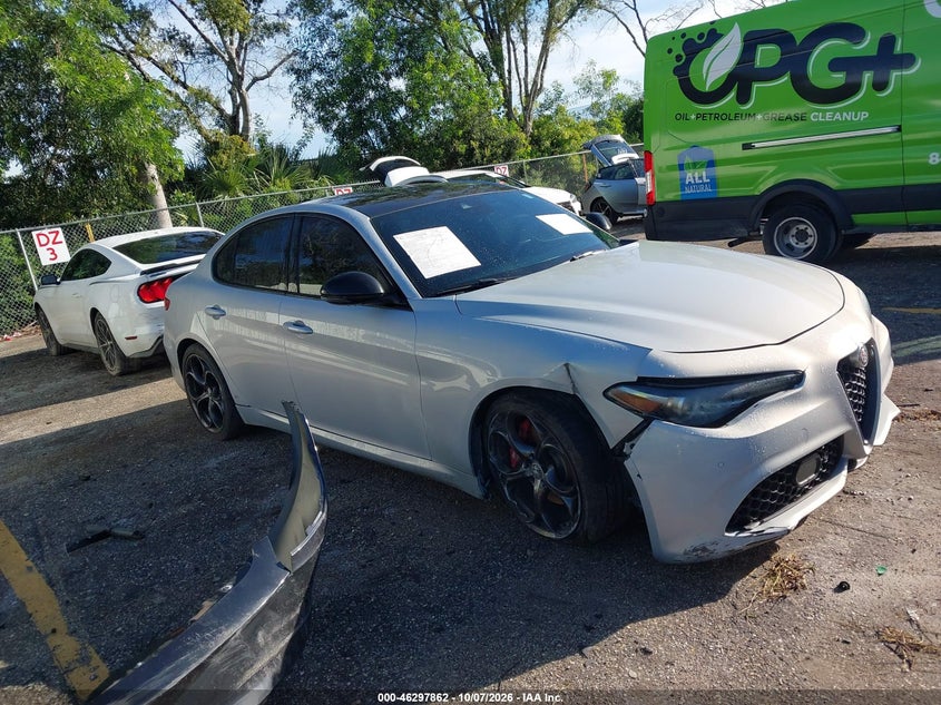 2021 ALFA ROMEO GIULIA TI SPORT RWD | ZARFAMBN3M7647387 | UPCARS