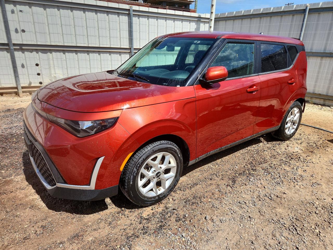 2025 KIA SOU LX | KNDJ23AU2S7257298 | UPCARS
