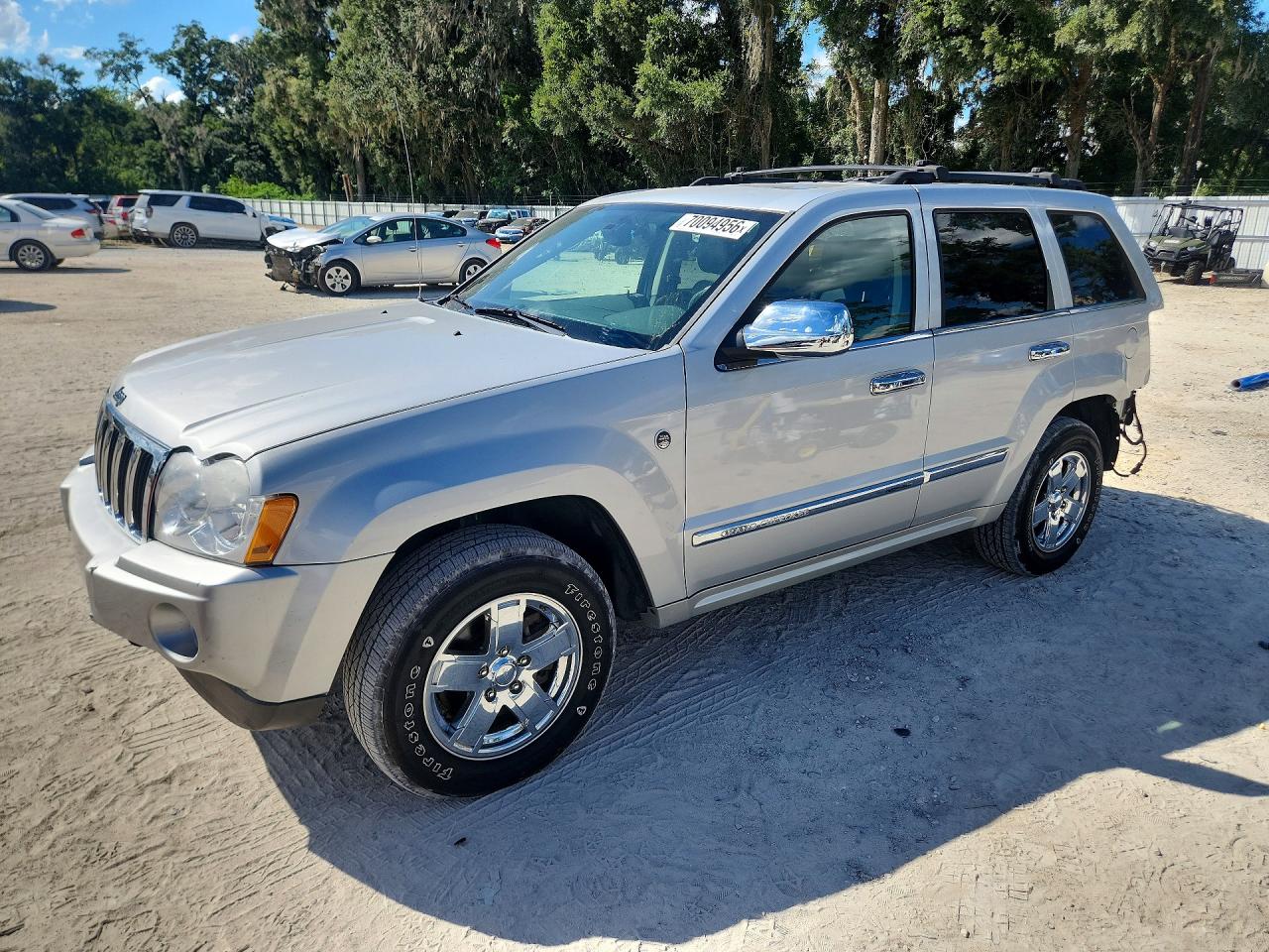 2005 JEEP CHEROKEE LIMITED | 1J8HR58215C512439 | UPCARS