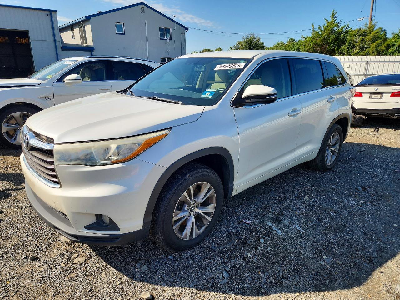 2016 TOYOTA HIGHLANDER LE PLUS | 5TDZKRFH6GS158904 | UPCARS