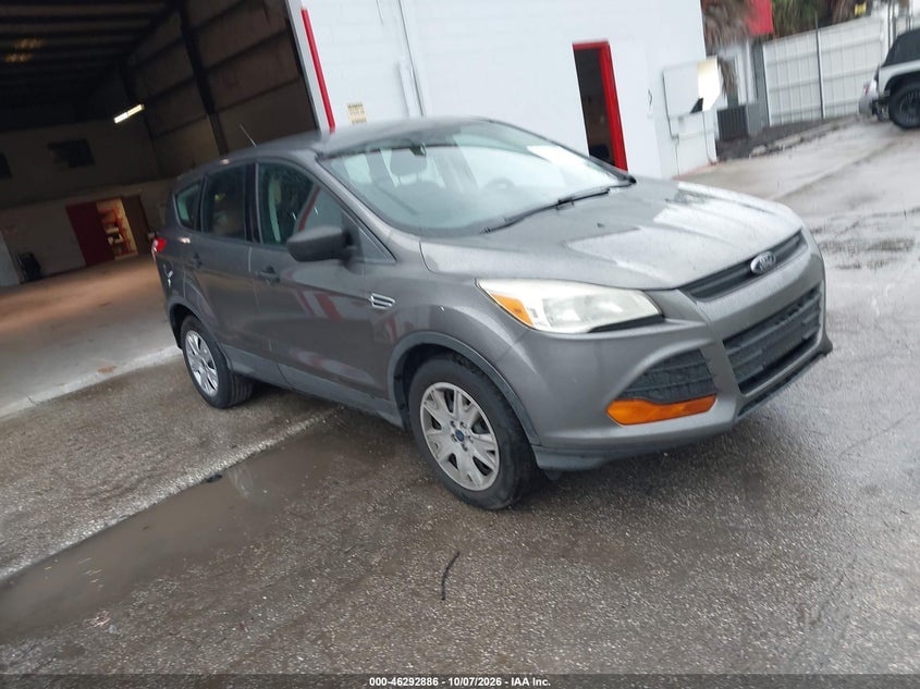2013 FORD ESCAPE S | 1FMCU0F74DUC31662 | UPCARS