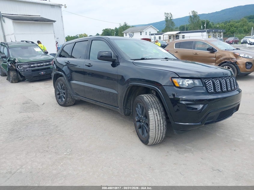 2022 JEEP GRAND CHEROKEE WK LAREDO X 4X4 | 1C4RJFAG3NC147549 | UPCARS