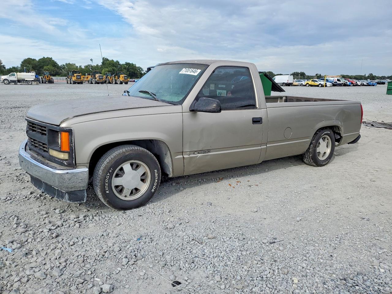 1998 CHEVROLET GMT C1500 | 1GCEC14W2WZ243881 | UPCARS