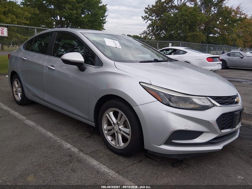 2018 CHEVROLET CRUZE LT AUTO | 1G1BE5SMXJ7100406 | UPCARS