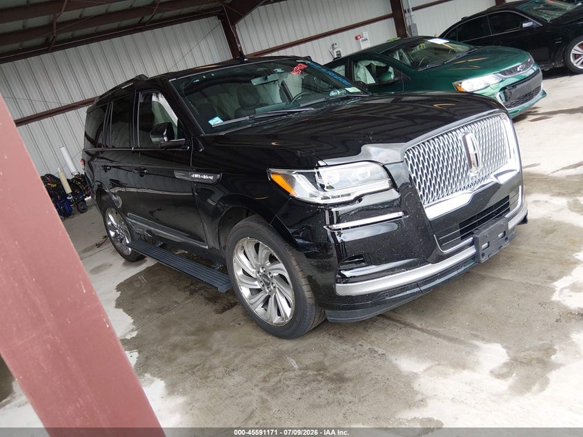 2024 LINCOLN NAVIGATOR PREMIERE | 5LMJJ2NG8REL16323 | UPCARS