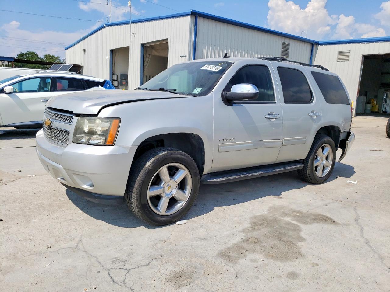 2011 CHEVROLET TAHOE C1500 LS | 1GNSCAE02BR199556 | UPCARS