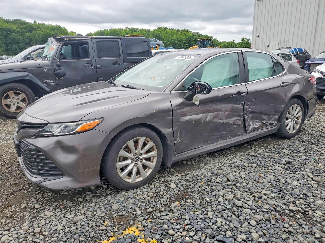 2020 TOYOTA CAMRY LE | 4T1L11AK6LU920465 | UPCARS