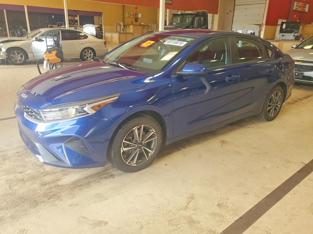 2024 KIA FORTE LXS | 3KPF24AD7RE758077 | UPCARS